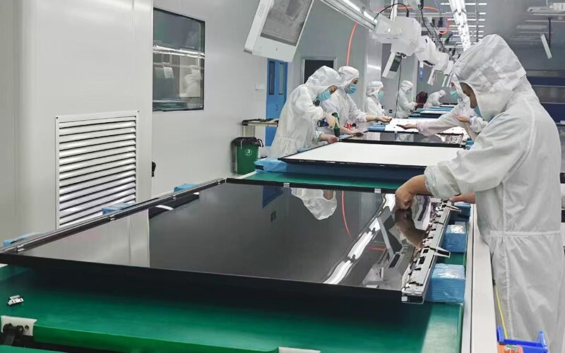 Xinqi Optoelectronic Technology (Hefei) Co., Ltd. manufacturer production line