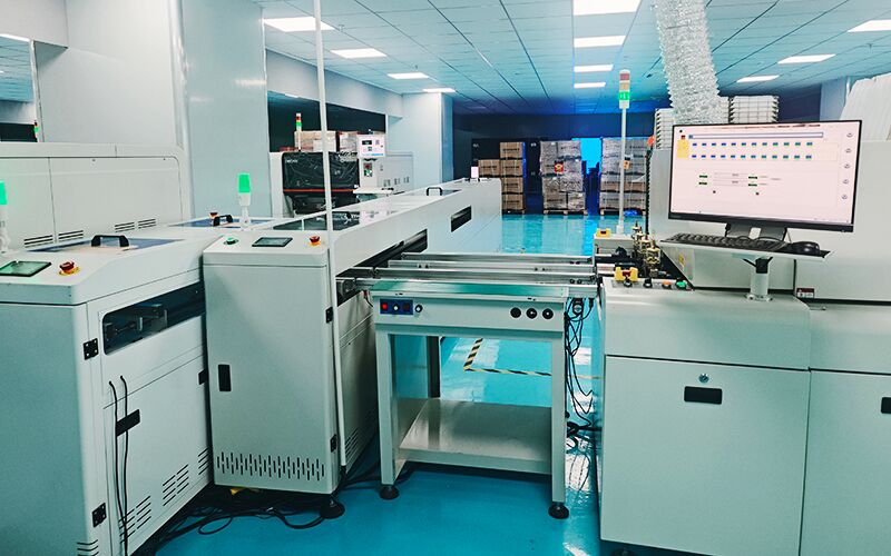 Xinqi Optoelectronic Technology (Hefei) Co., Ltd. manufacturer production line